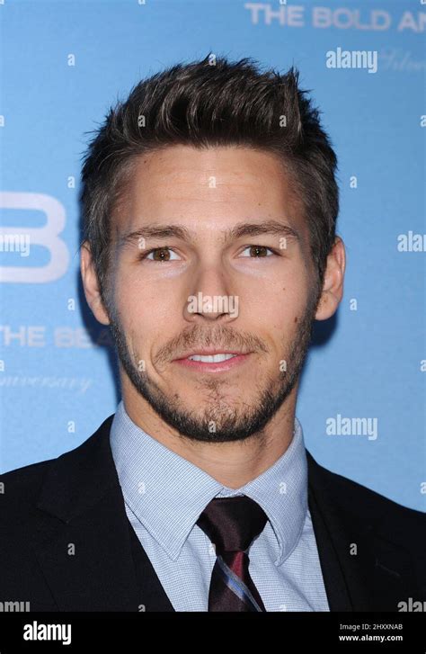 scott clifton